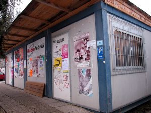 Geschichte Radiofabrik - Container 2005